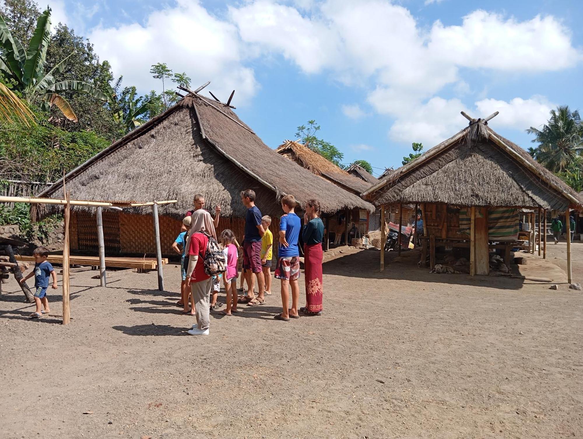 Rumah Kawan Senaru House Of Friend Bagian luar foto